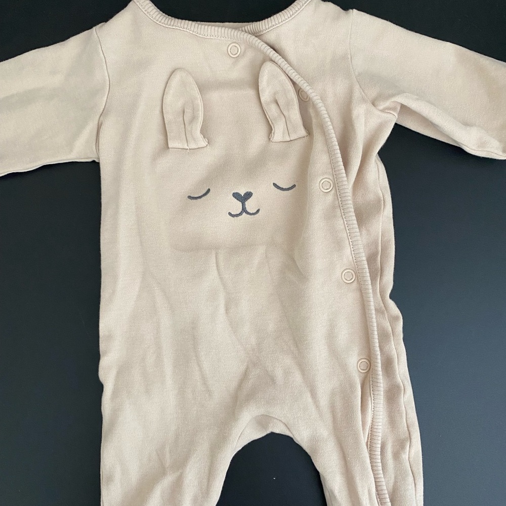 Newborn suit